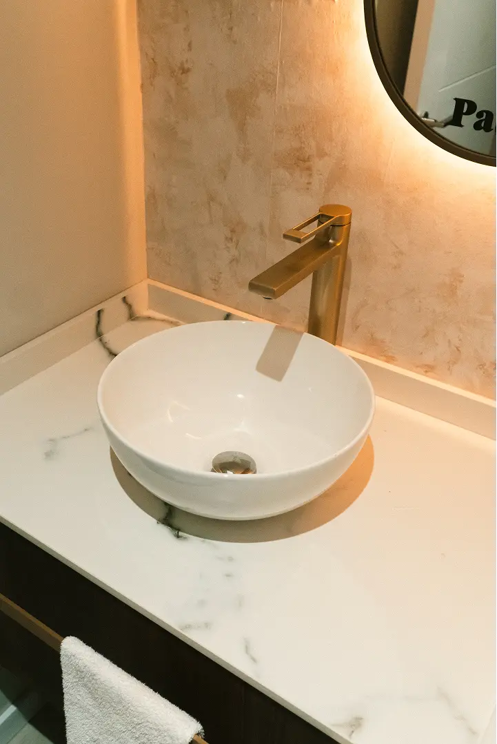 Vista del comedor desde otro ángulo