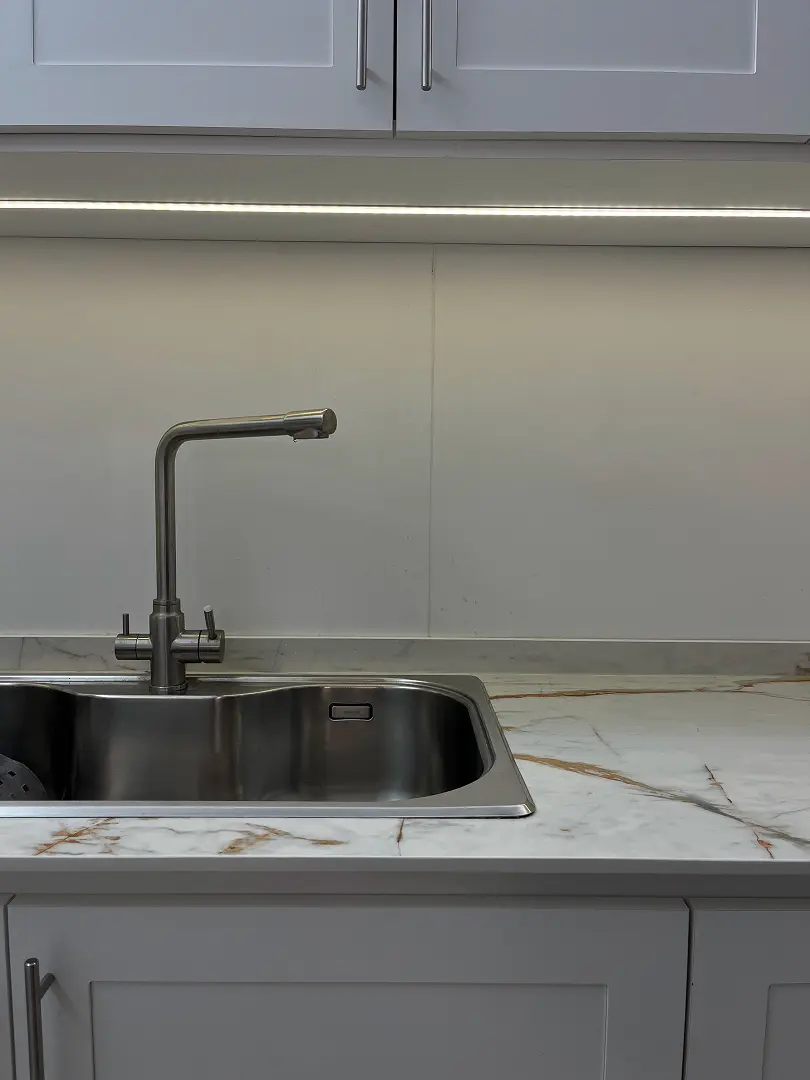 Vista del comedor con calidez