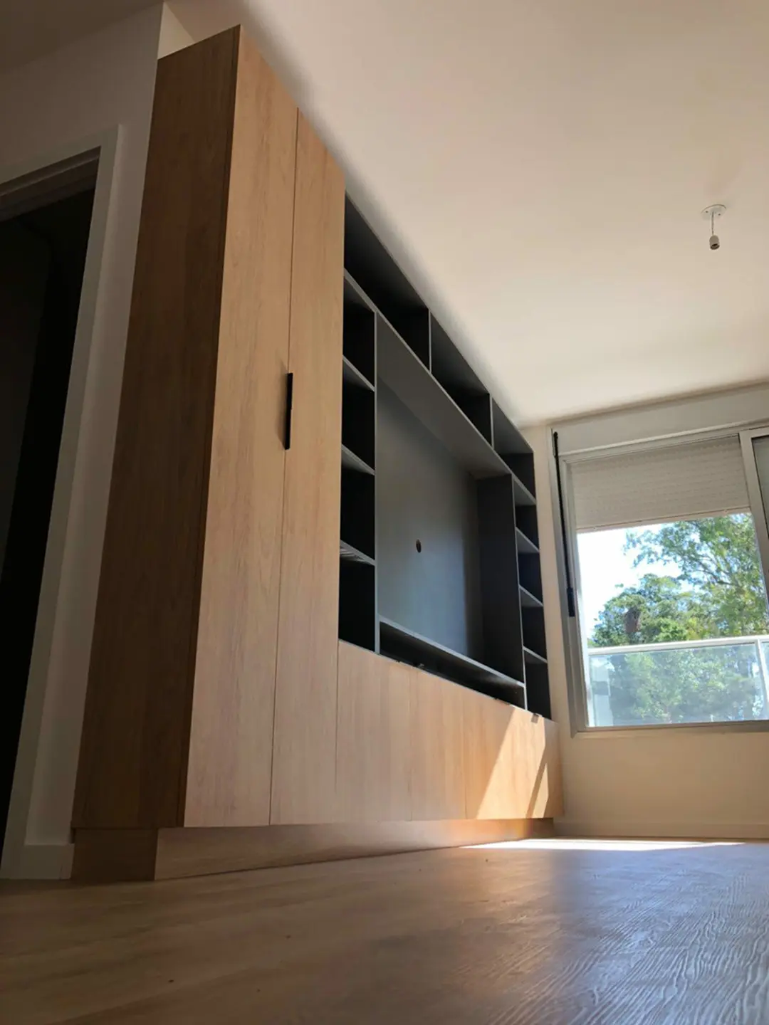 Vista principal del living con diseño moderno