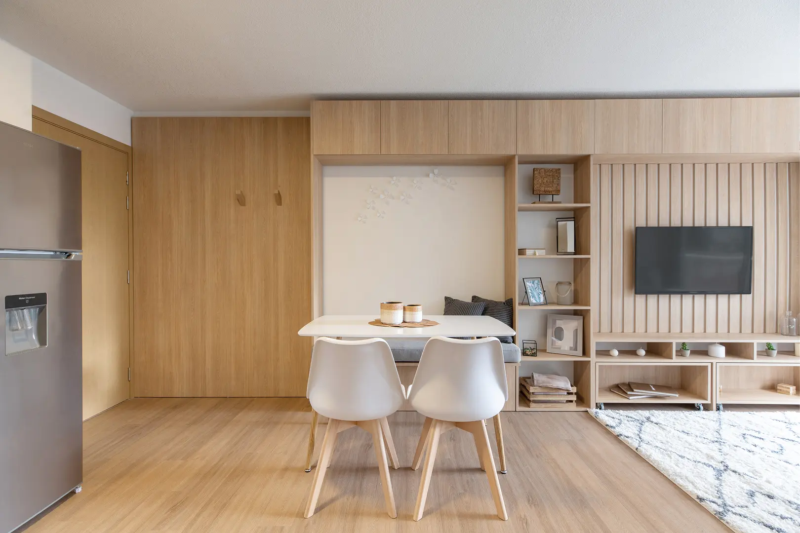 Vista nocturna del proyecto