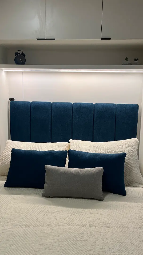 Dormitorio principal con diseño contemporáneo